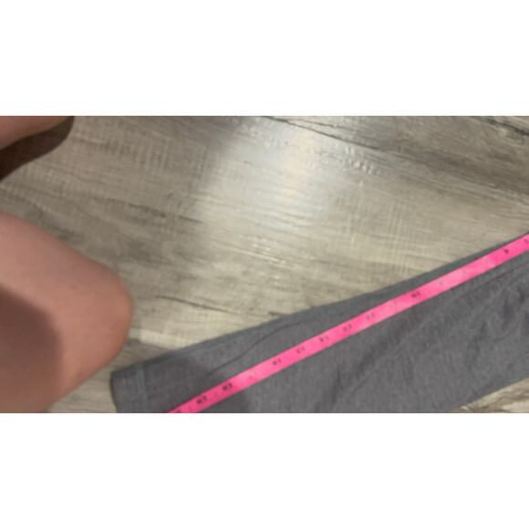 Lululemon Wunder Under Crop Leggings in Heathered Gray, size 4 EUC - Picture 3 of 10